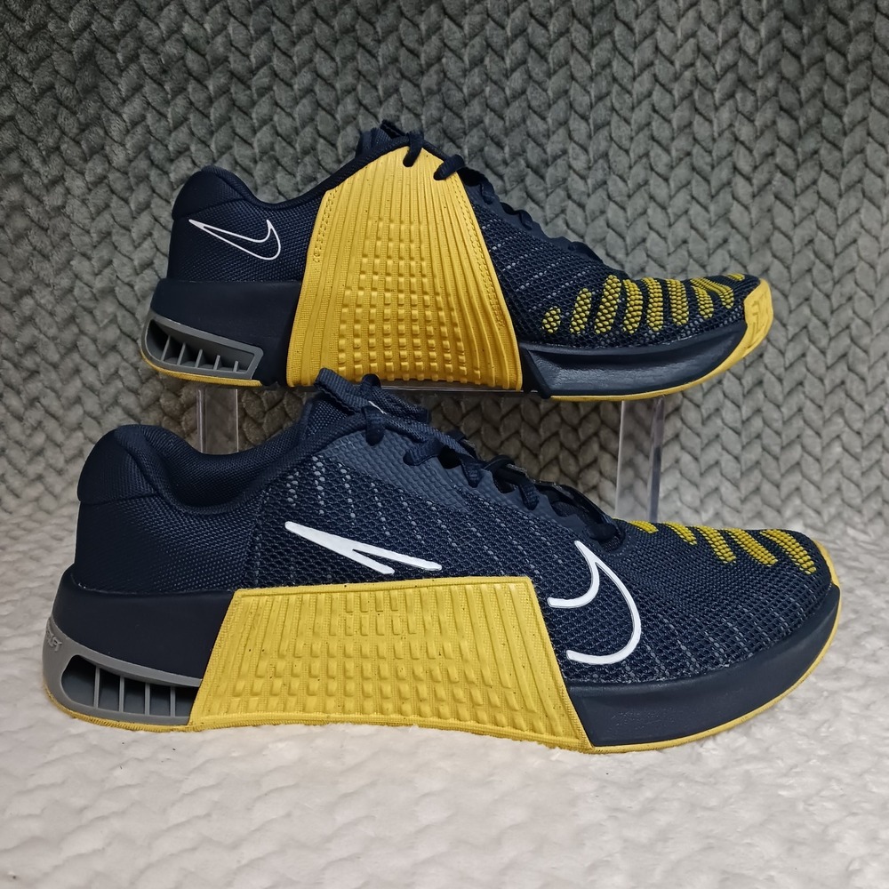 Nike Metcon 9 TB Michigan Men's Workout Training Shoes Navy Blue Yellow Sz 9.5